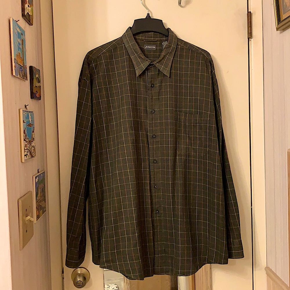 St. John’s Bay Men’s Long Sleeve Shirt